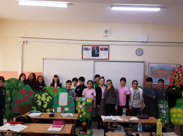 5A Sınıfı Öğrencilerinin Hazırlamış olduğu Hikaye Ağacı Projeleri
