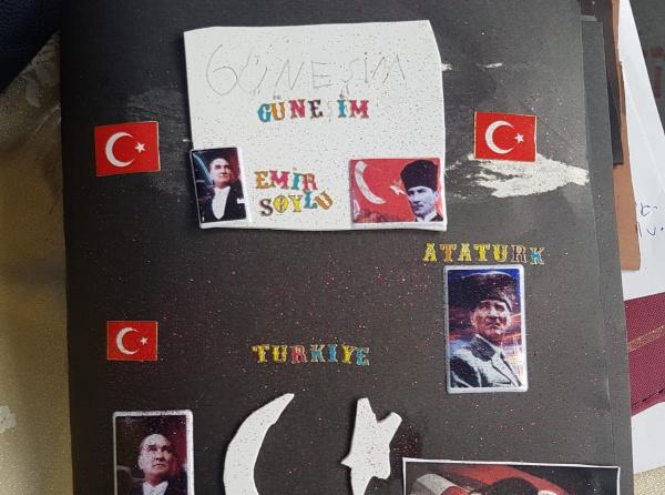 5/C sınıfı öğrencileri  Atatürk konulu kitap kapakları hazırladılar.